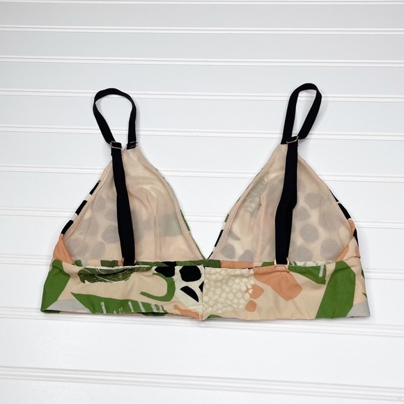 Stance Bralette Triangle V Neck - Picture 4 of 6